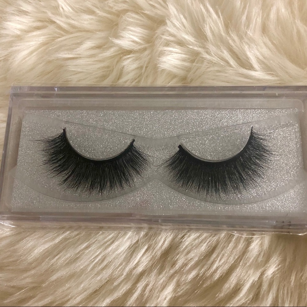 EYELASHES (DIVA)